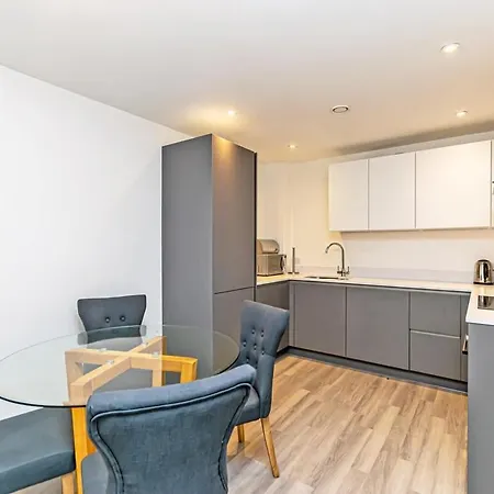 Contemporary 2 Bed Apartment In Central Manchester Exterior foto